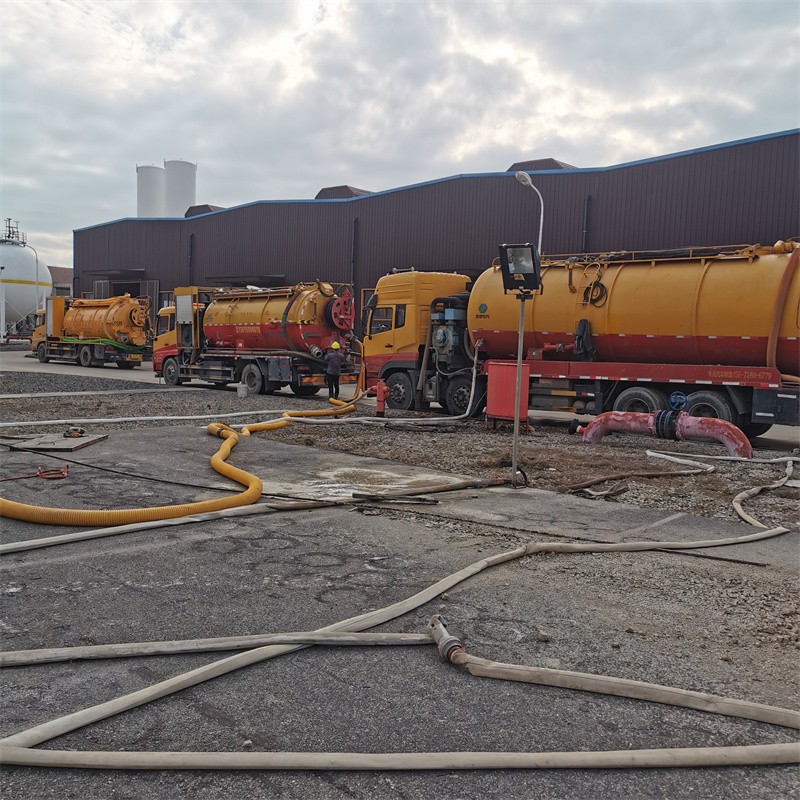 渠县污水池清理